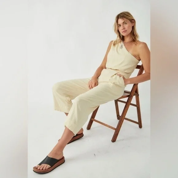 Free People Avery Jumpsuit Women’s‎ Size 0 One Shoulder Boho Cream Washed Out - Picture 2 of 13